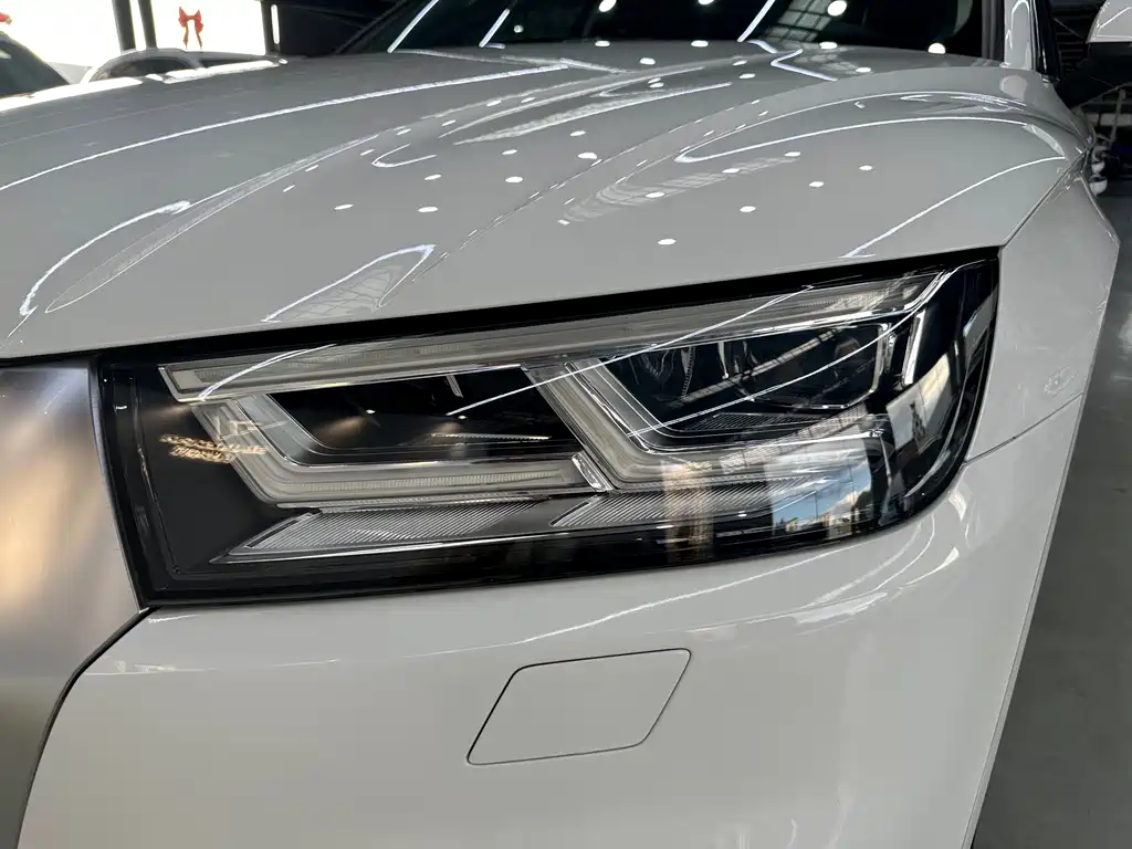 Audi Q5L — миниатюра 22