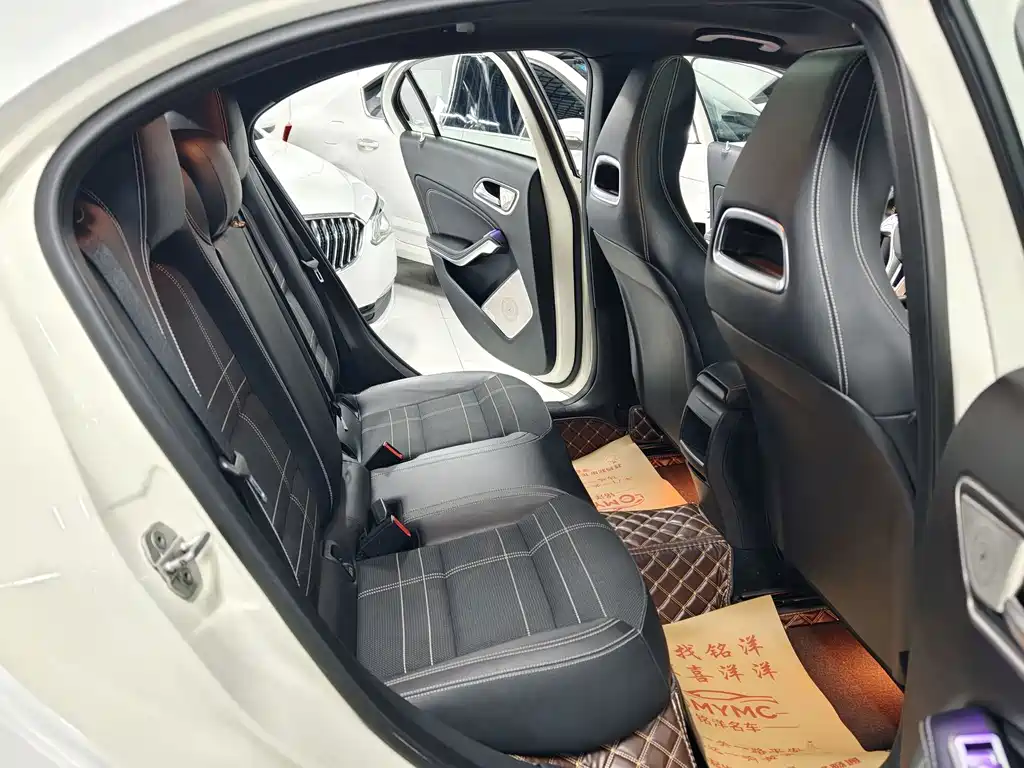 Mercedes-Benz A-Class (Import) — миниатюра 10