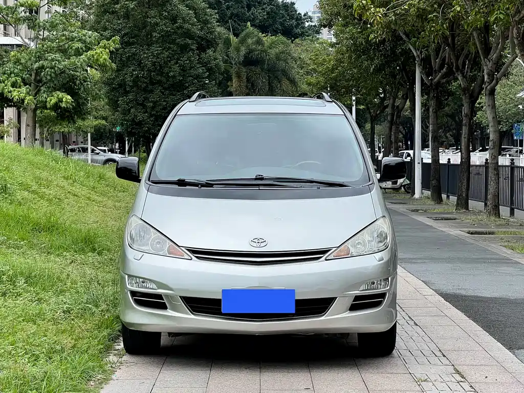 Toyota Previa 2004 2.4L AT