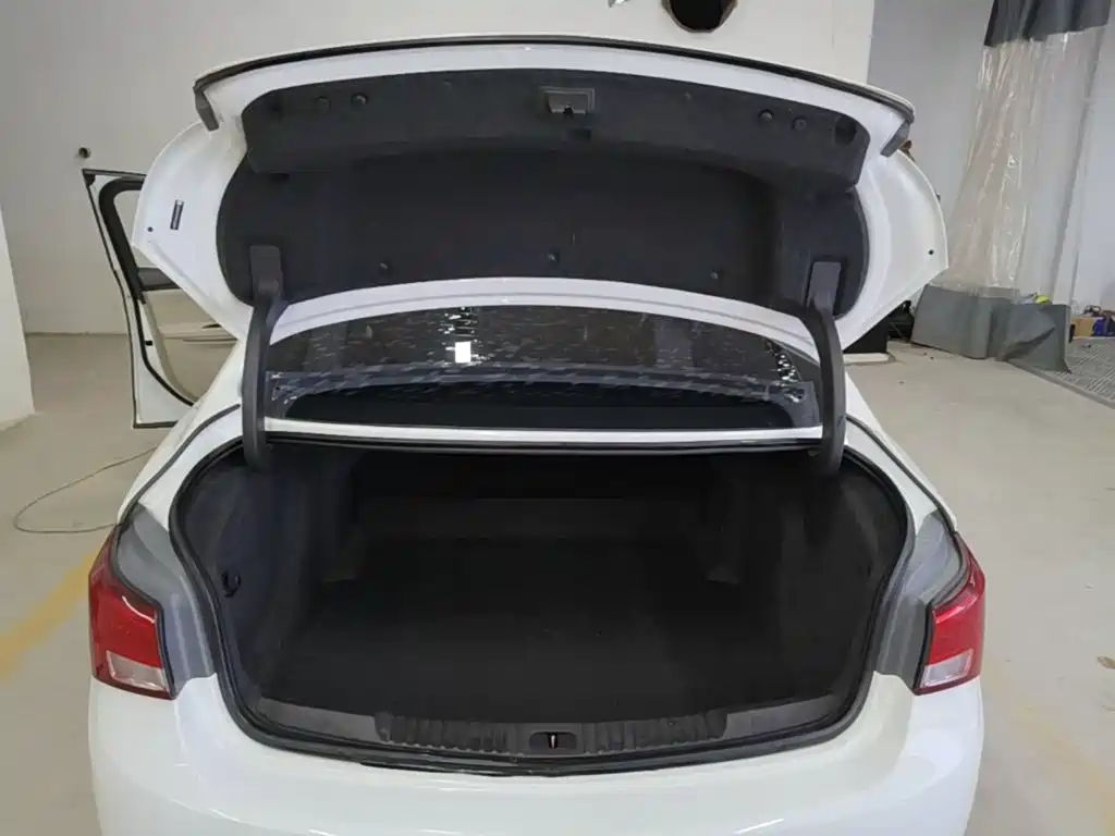 Buick Verano — миниатюра 19