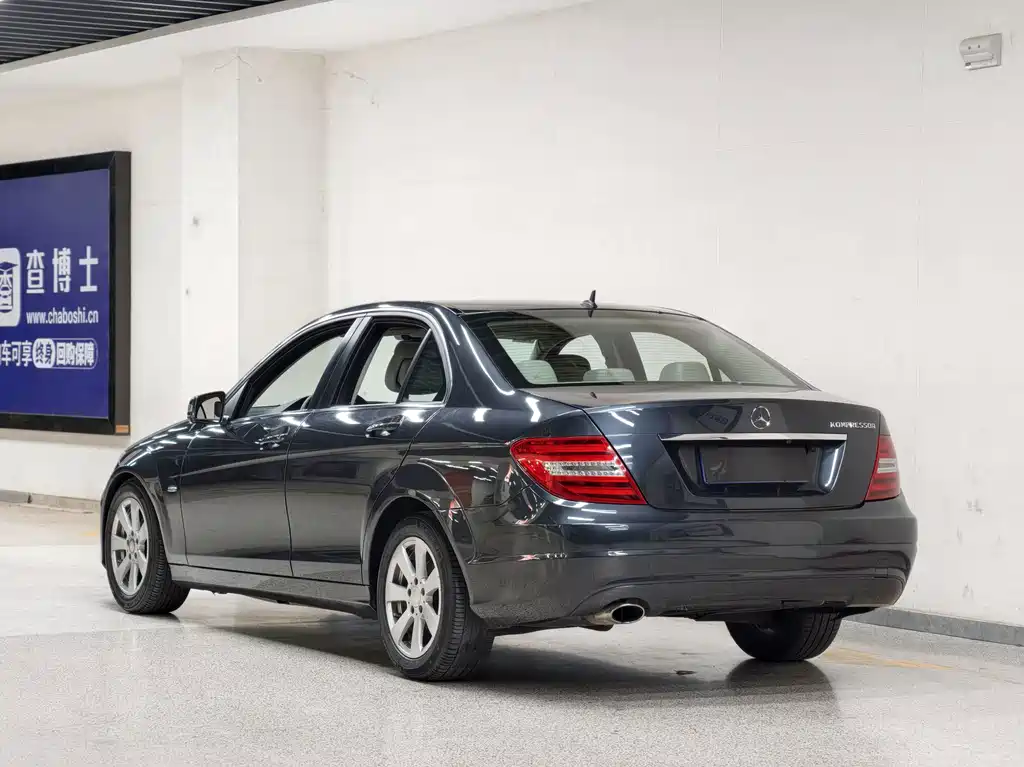 Mercedes-Benz C-Class — миниатюра 7