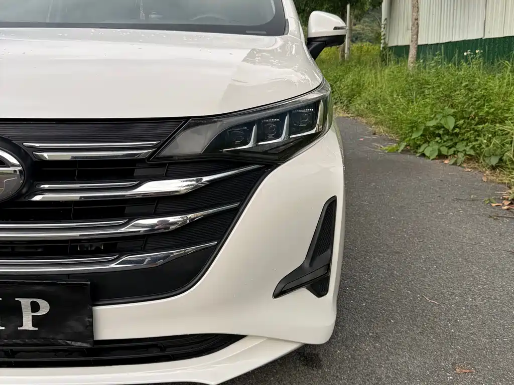 GAC Motor Trumpchi M6 — миниатюра 9