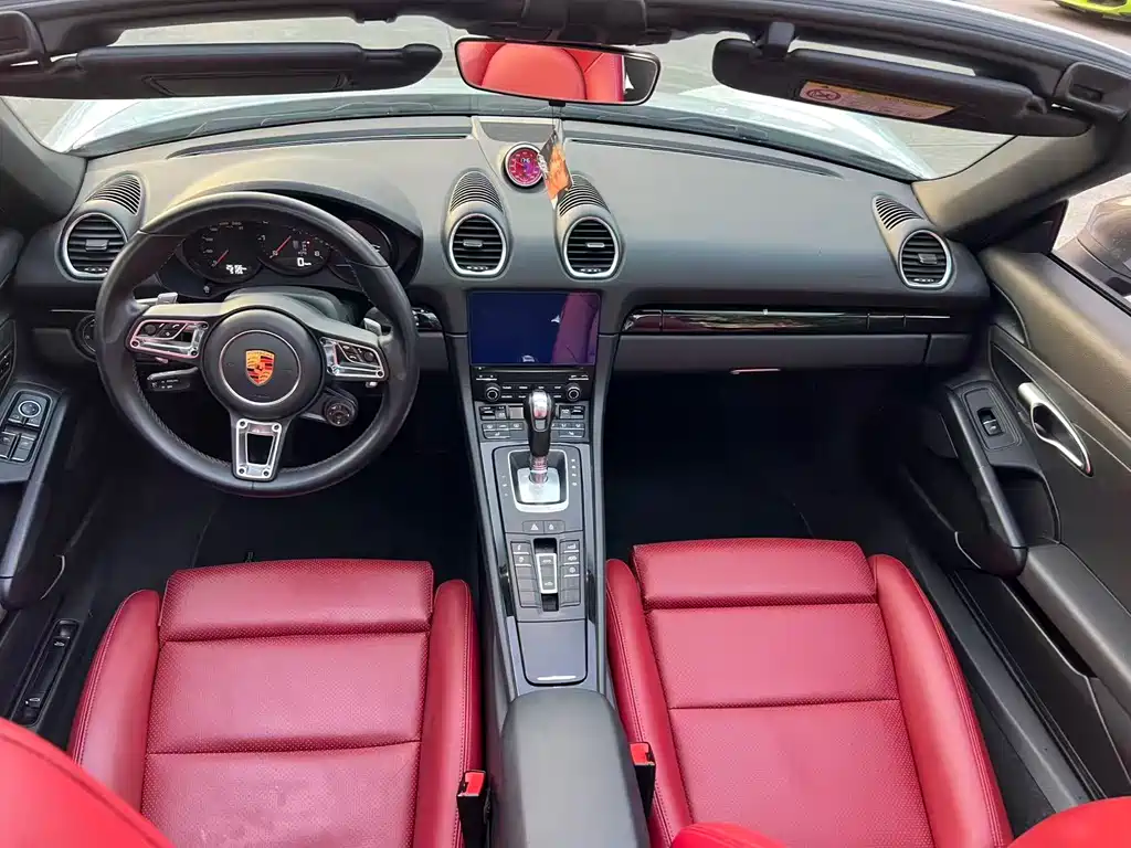Porsche 718 2019 Boxster T 2.0T