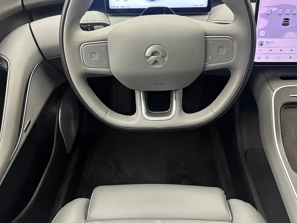 NIO ET5T 2025 75kWh Touring