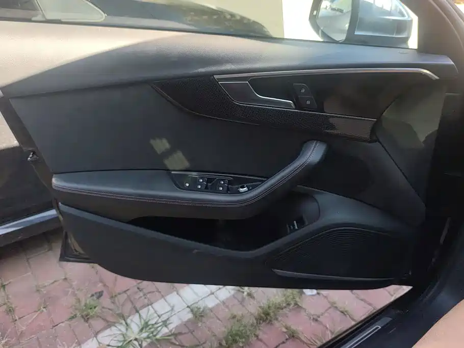 Audi S4 — миниатюра 7