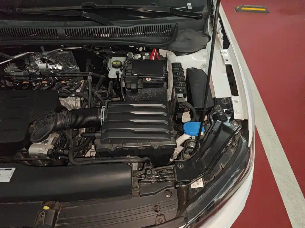Volkswagen Polo — миниатюра 21