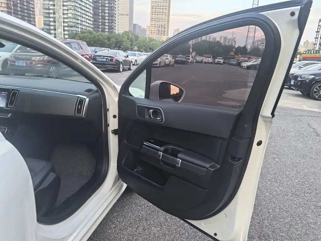 Citroen C6 — миниатюра 16