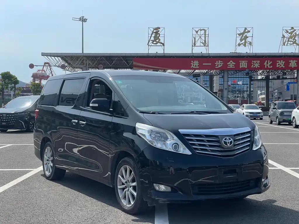 Toyota Alphard 2012 3.5L Luxury