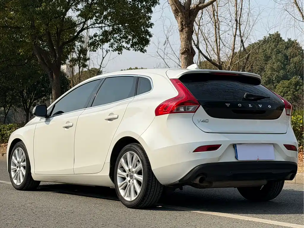 Volvo V40 2015 1.6T