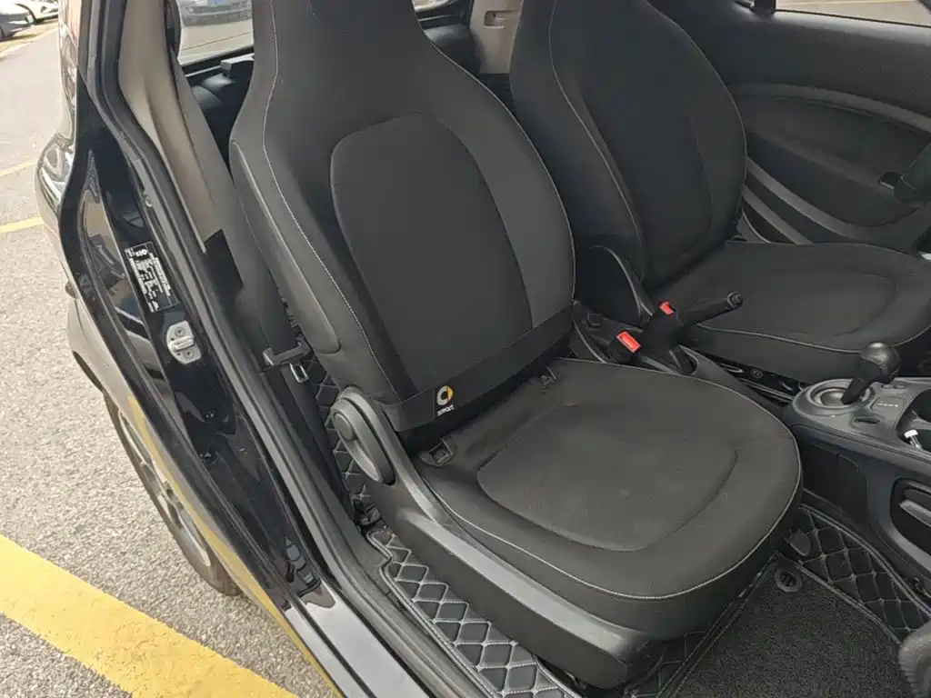 smart Smart Fortwo — миниатюра 25