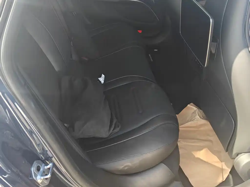 MERCEDES-BENZ EQS AMG