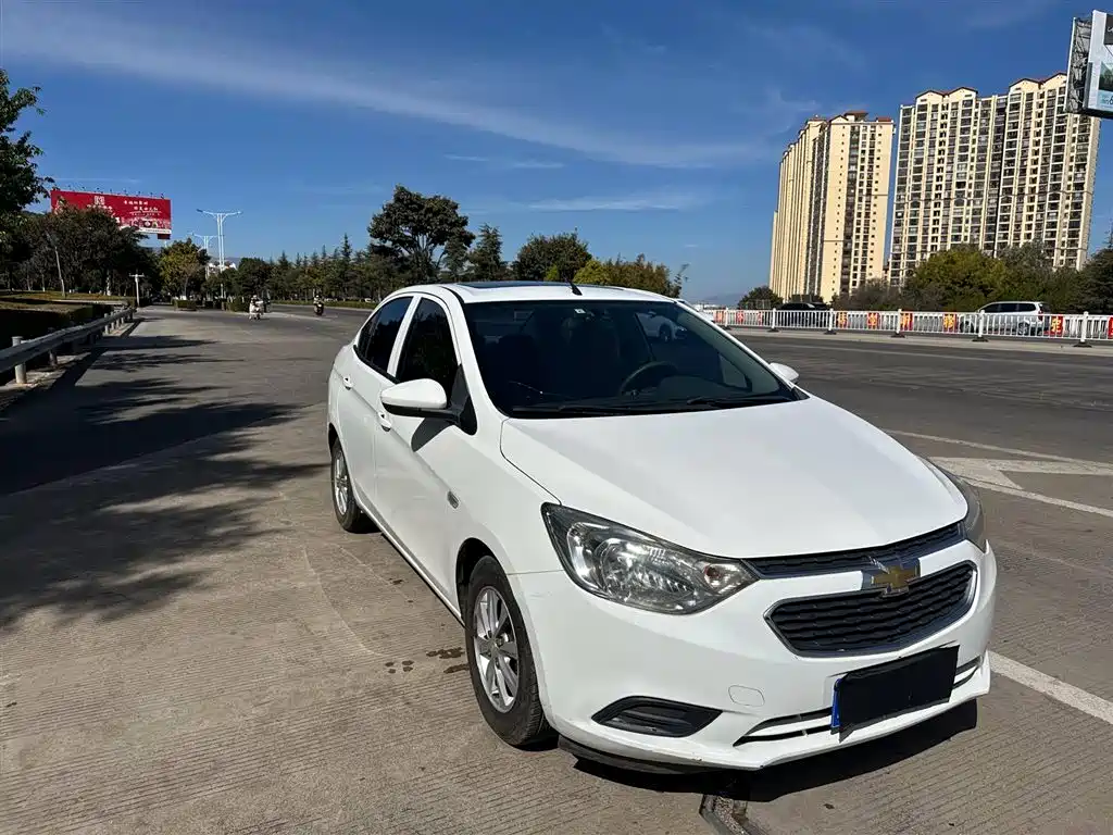 Chevrolet Sail 2015 3 1.5L MT