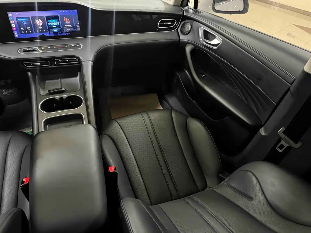 Roewe D7 — миниатюра 11