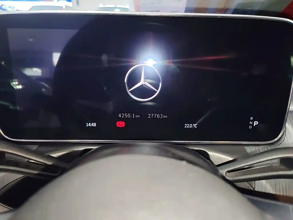 Mercedes-Benz C-Class — миниатюра 12