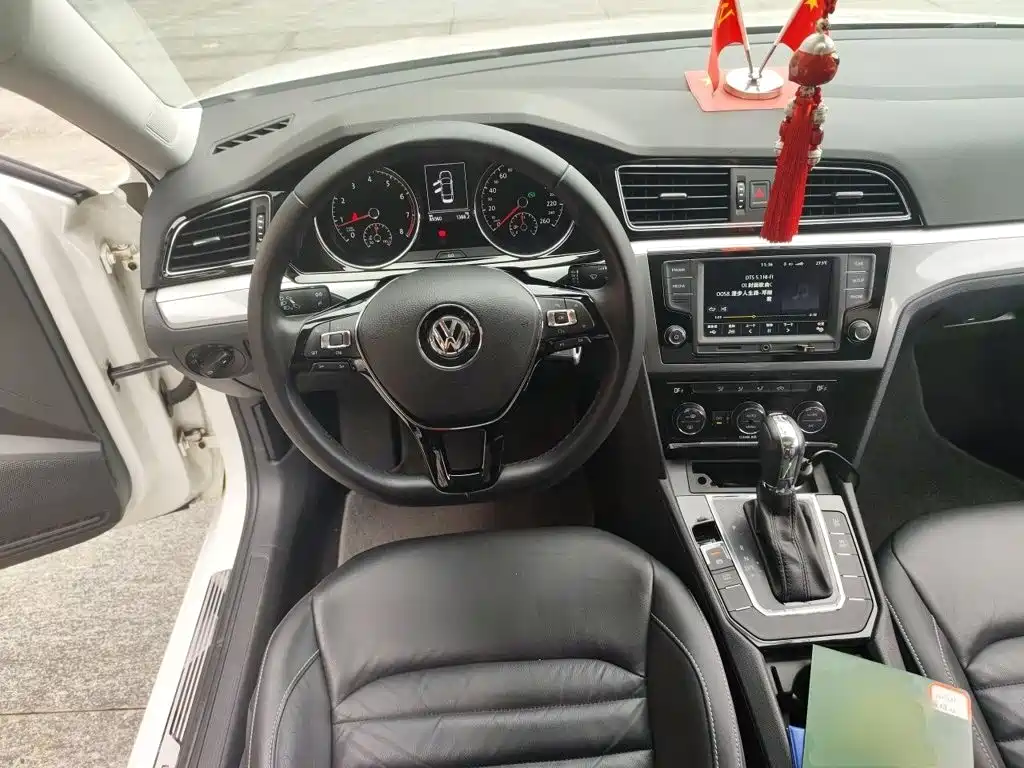 Volkswagen Lamando — миниатюра 13