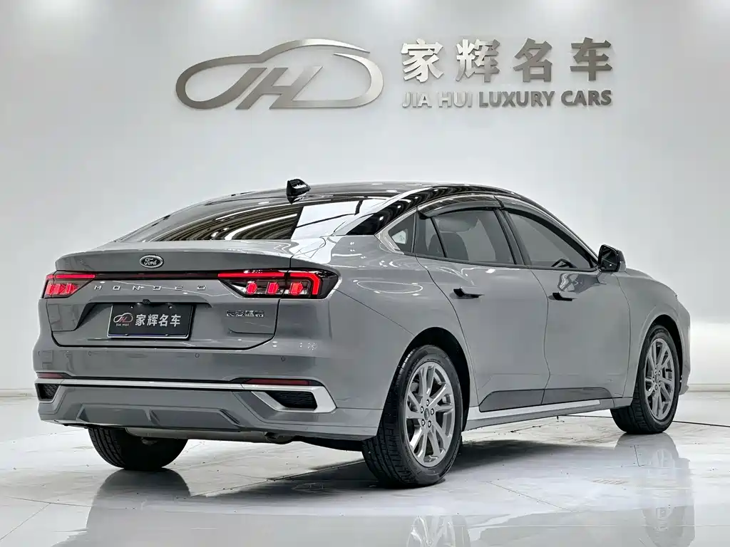Ford Mondeo — миниатюра 5
