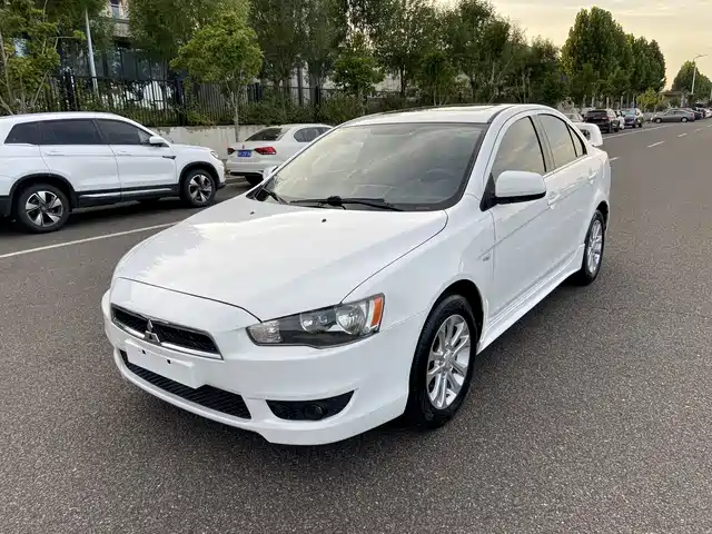 2012 Mitsubishi Lancer