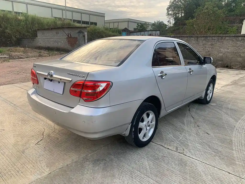 Toyota Corolla — миниатюра 9