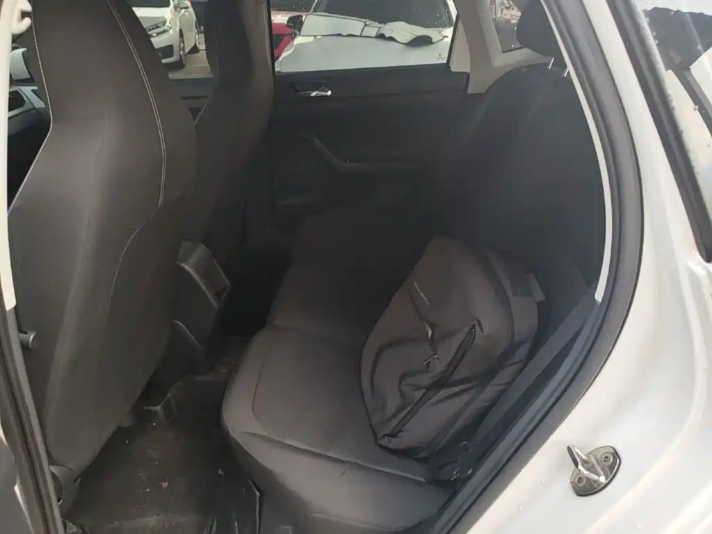 Volkswagen Polo — миниатюра 17