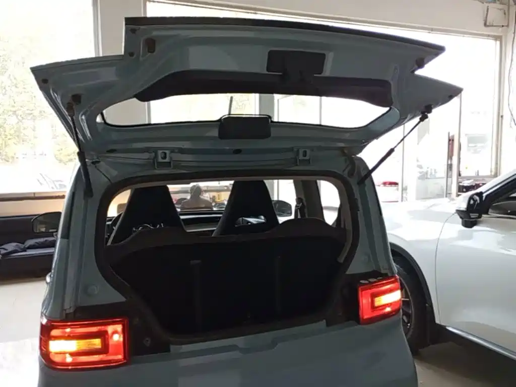 Wuling MINIEV — миниатюра 19