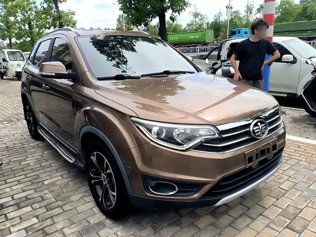 FAW Senya R7 — миниатюра 4