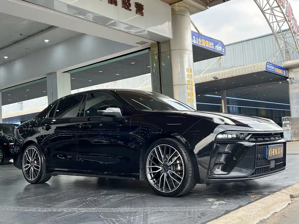 Lynk & Co 03 — миниатюра 3