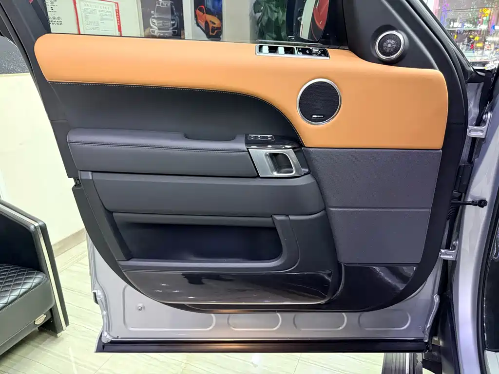 Land Rover Sport — миниатюра 14