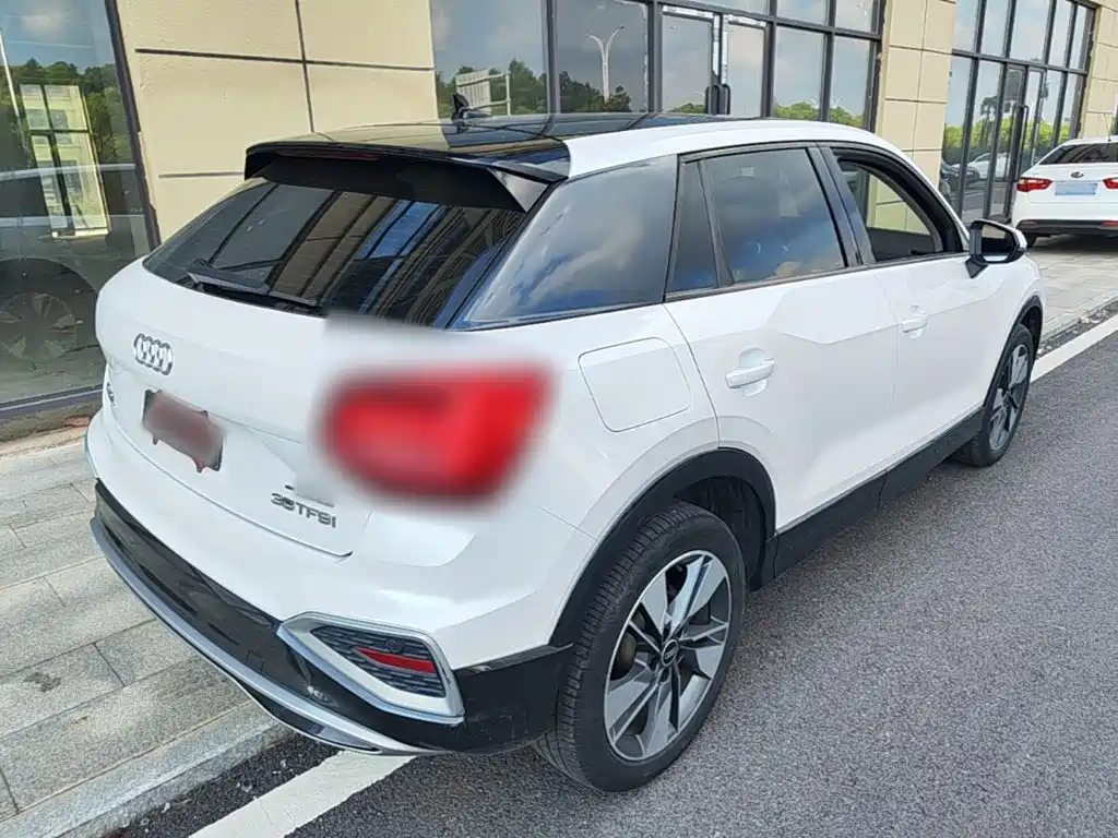 Audi Q2L — миниатюра 7