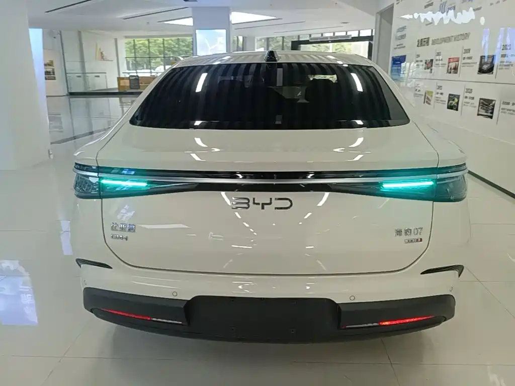 BYD Seal 07 DM-i — миниатюра 6