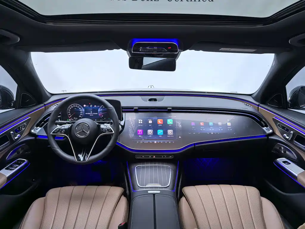 Mercedes-Benz E-Class — миниатюра 14