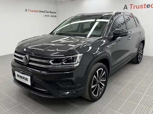Volkswagen Tharu