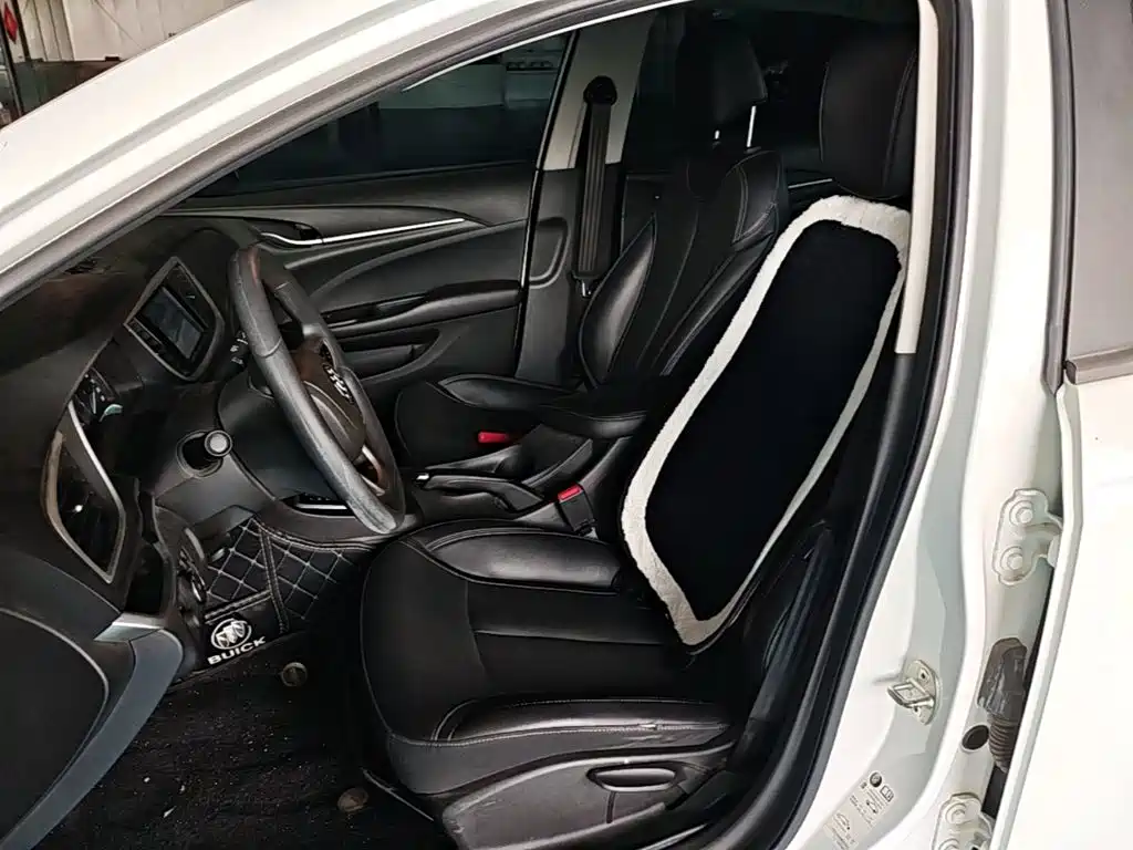 Buick Excelle — миниатюра 11
