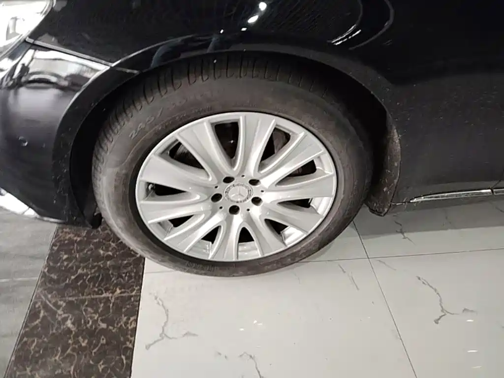 Mercedes-Benz S-Class — миниатюра 23