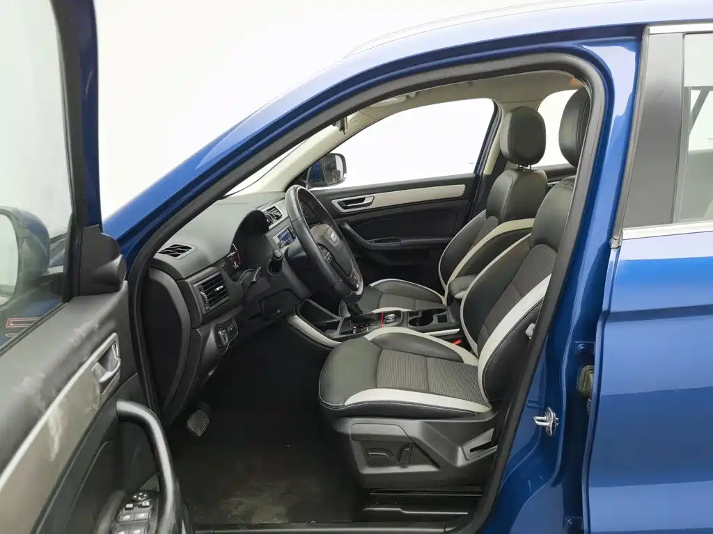 Qoros Qoros 5 — миниатюра 10
