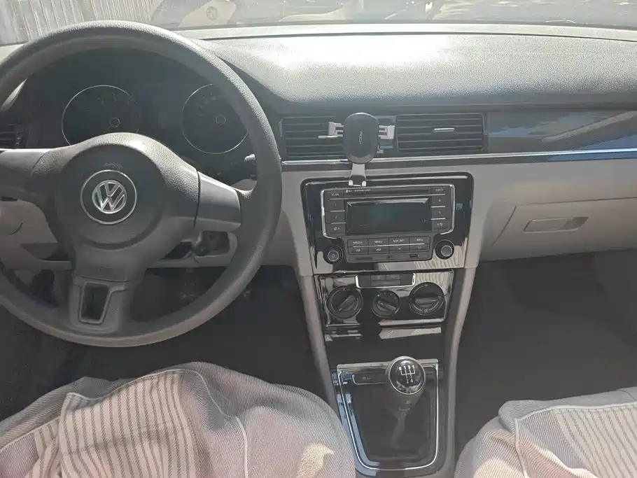 Volkswagen Bora — миниатюра 12