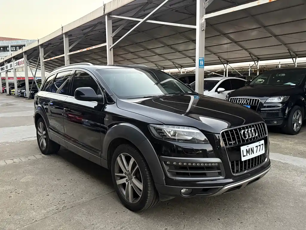 Audi Q7 — миниатюра 3