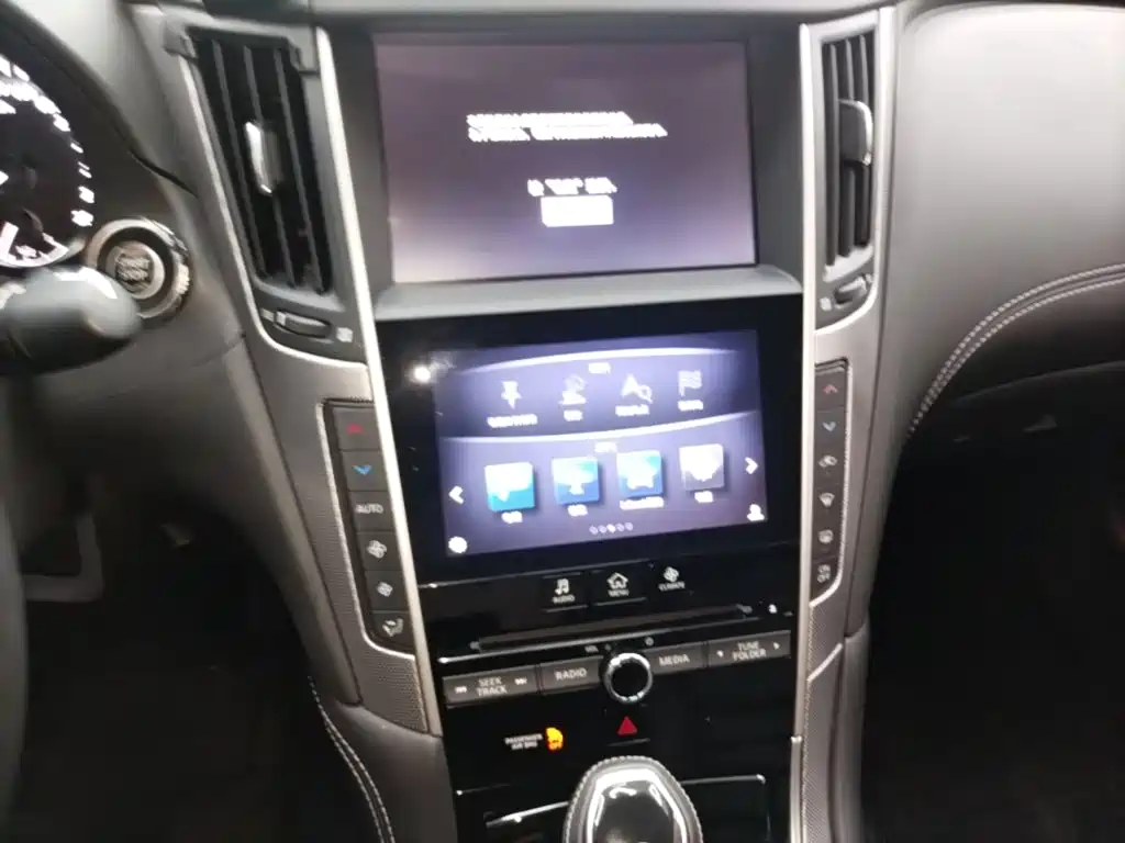 Infiniti Q50L — миниатюра 13