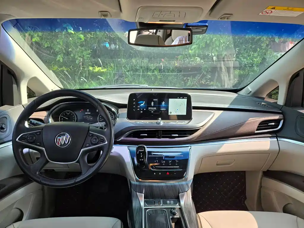 Buick GL8 2020 652T Luxury