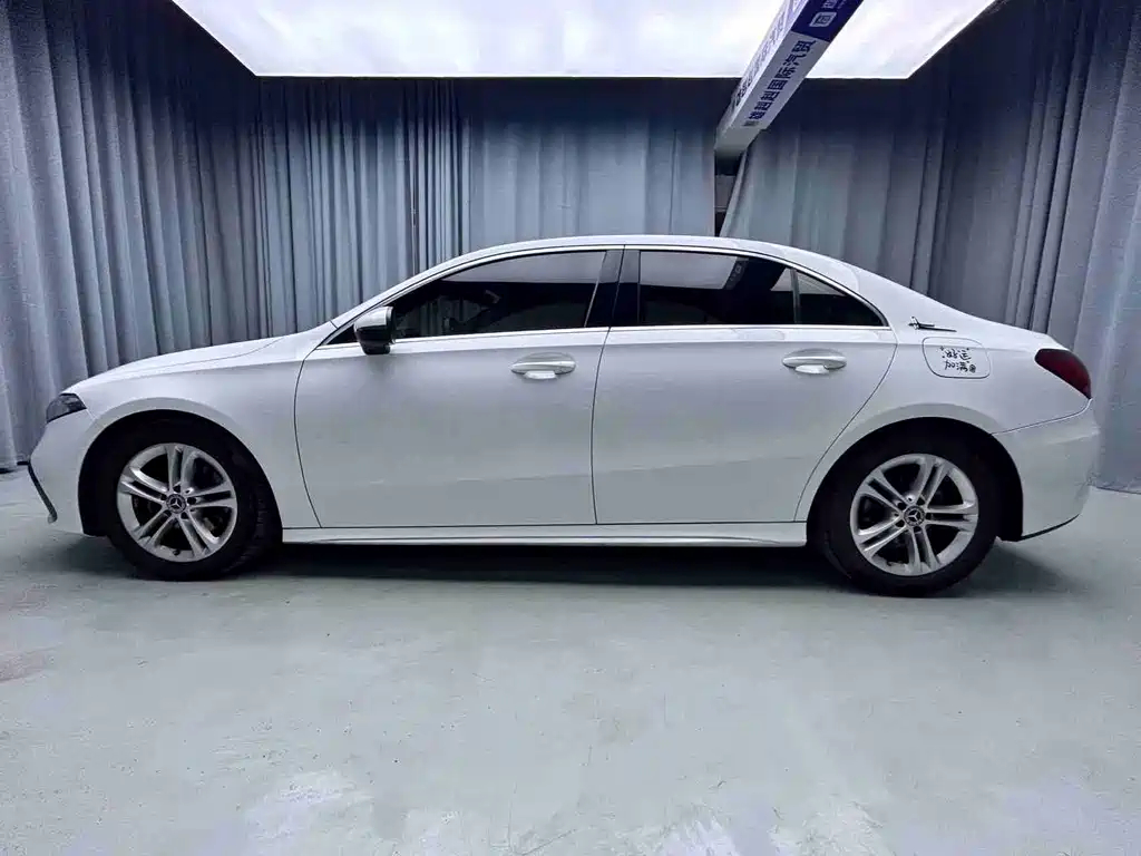 Mercedes-Benz A-Class A 2023 A 180 L