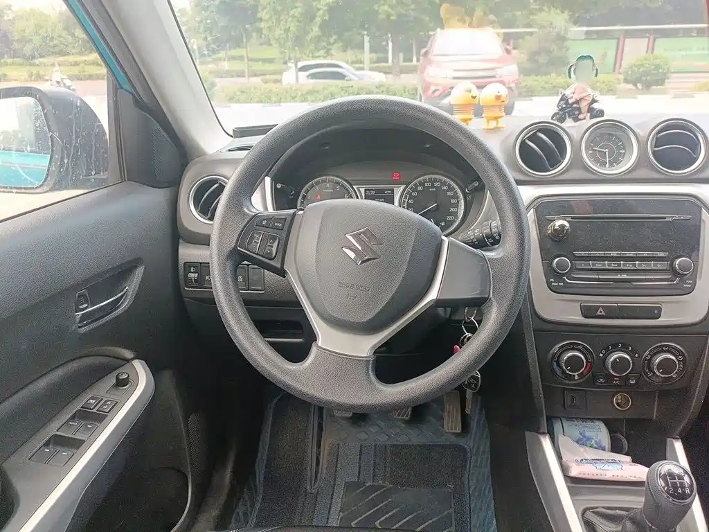 Suzuki Vitara — миниатюра 3