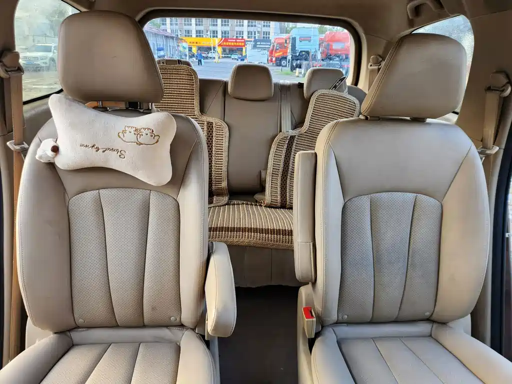 Baojun 730 1.5L Manual Comfort Type 7 seats China V, фото 12