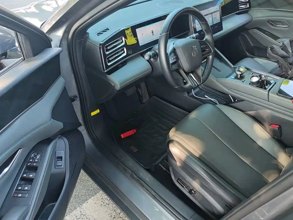 BYD Qin L — миниатюра 16