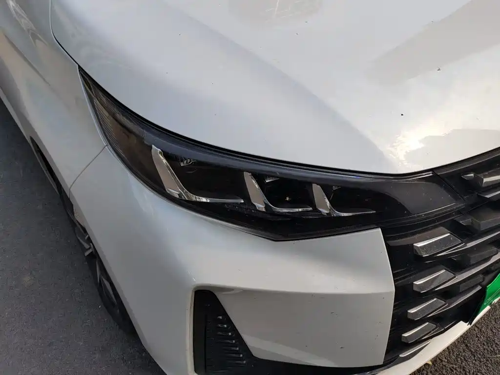 GAC Motor Trumpchi M6 — миниатюра 7