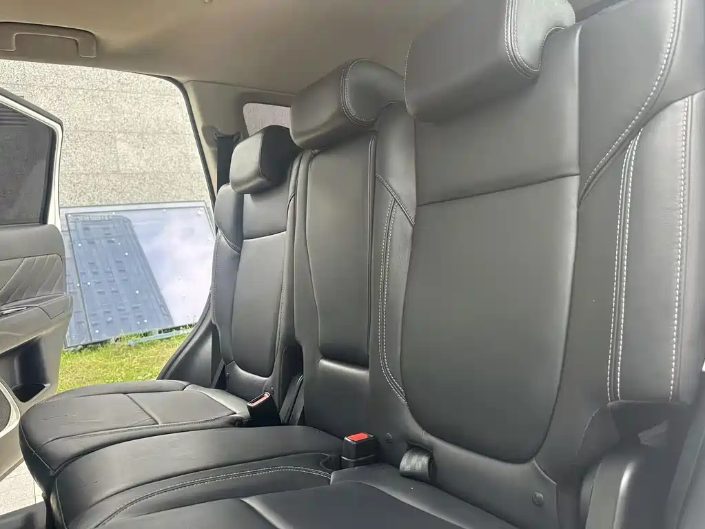 Mitsubishi Outlander — миниатюра 23