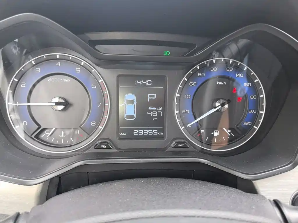 Geely Vision X3 — миниатюра 7