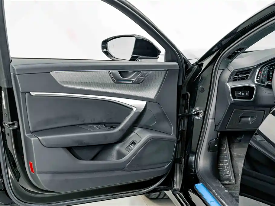 Audi A6L — миниатюра 14