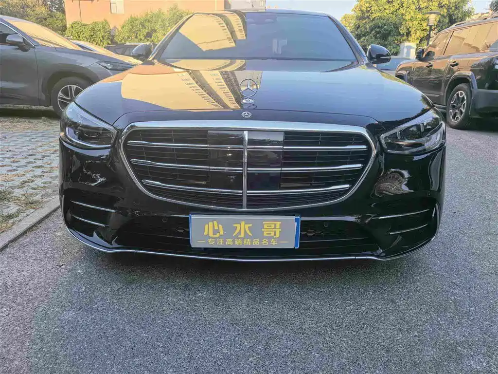 Mercedes-Benz S-Class — миниатюра 2
