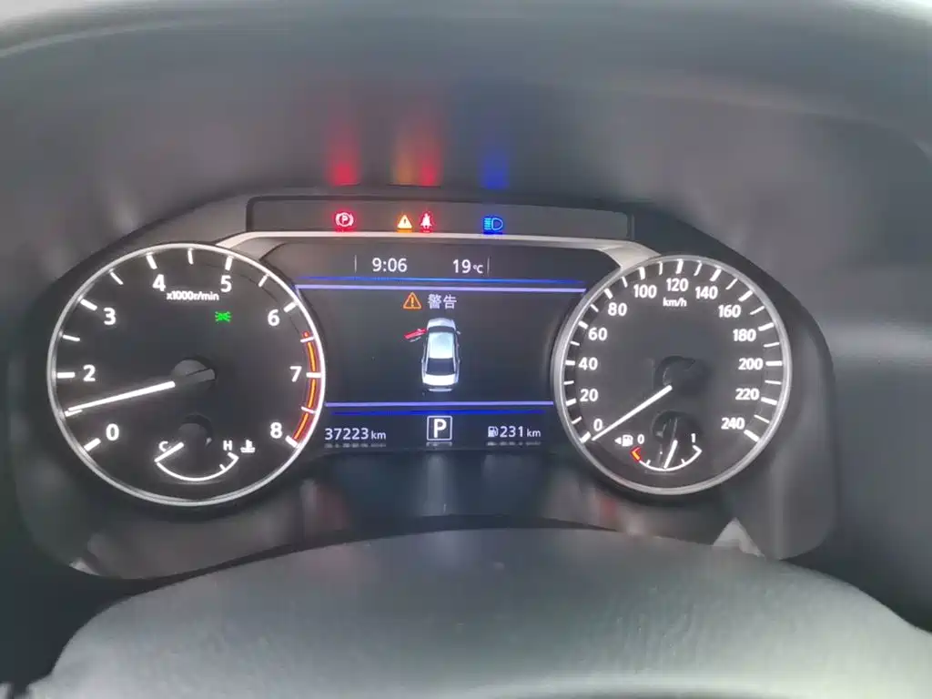 Nissan Teana — миниатюра 12