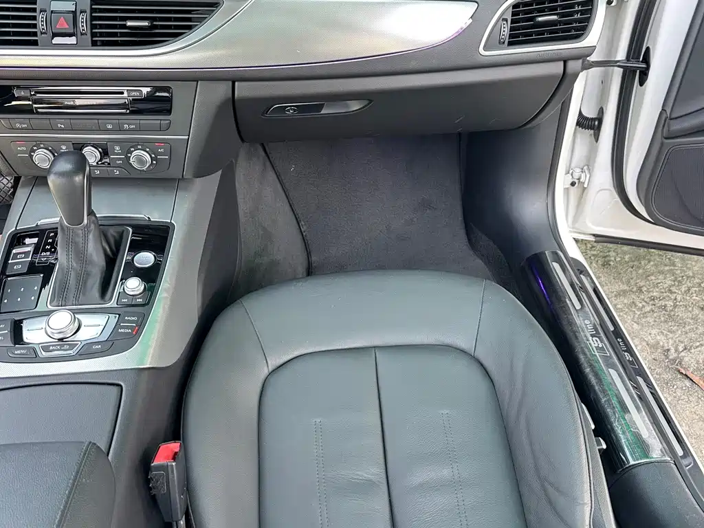 Audi A6L — миниатюра 22