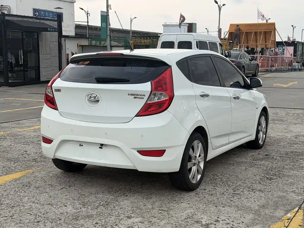 Hyundai Ruiyi — миниатюра 4